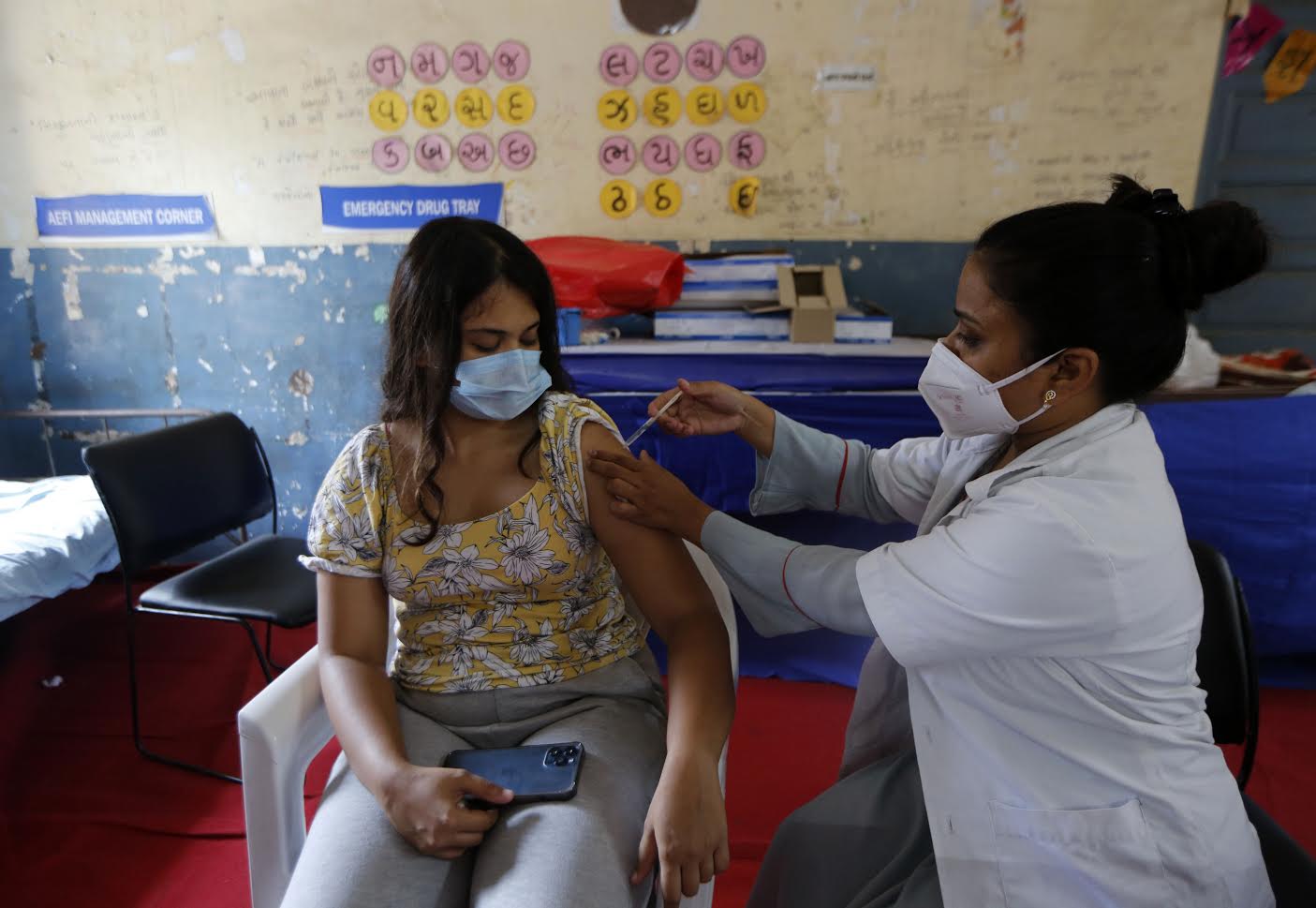 1 Crore booster doses administered in 18-60 age group in Gujarat