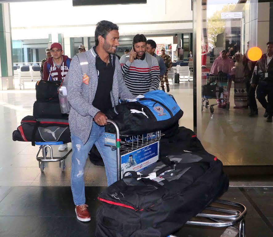 Surge in flight fares from Ahmedabad to US, Canada
